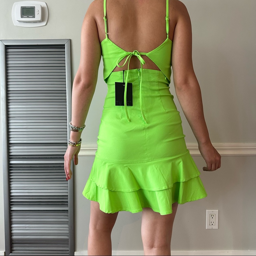 Twist dress